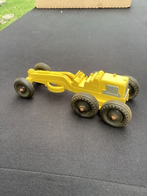 Vintage Hubley Kiddie Toy Grader/Tractor 