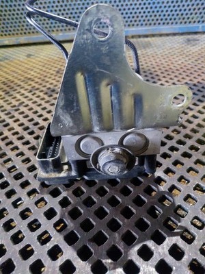 Centralina ABS Fiat 500 1.2 benzina 2010       265 232 840