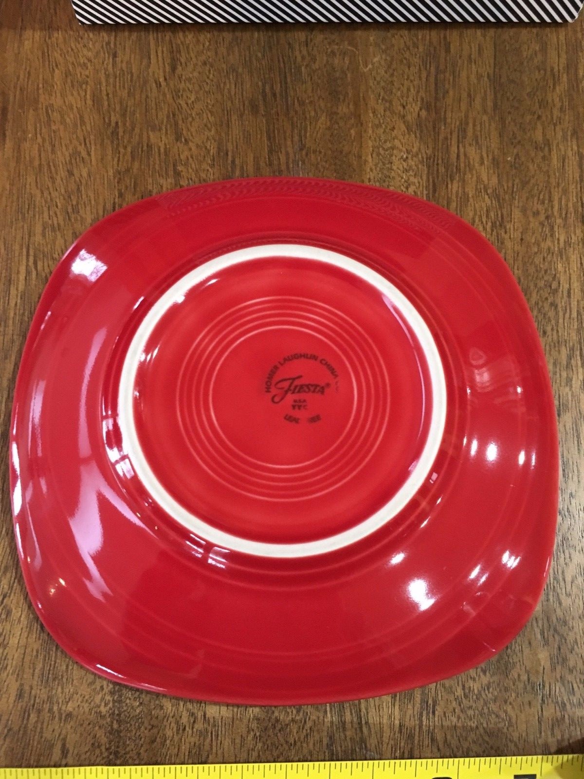 2 Retired Fiesta Scarlet Red Square 7 1/2