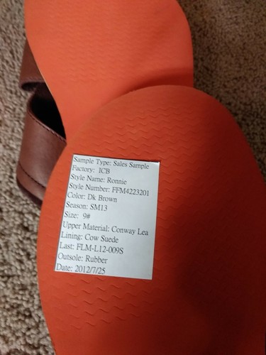 Fossil Unisex Leather Flip Flops, size 9, Ronnie