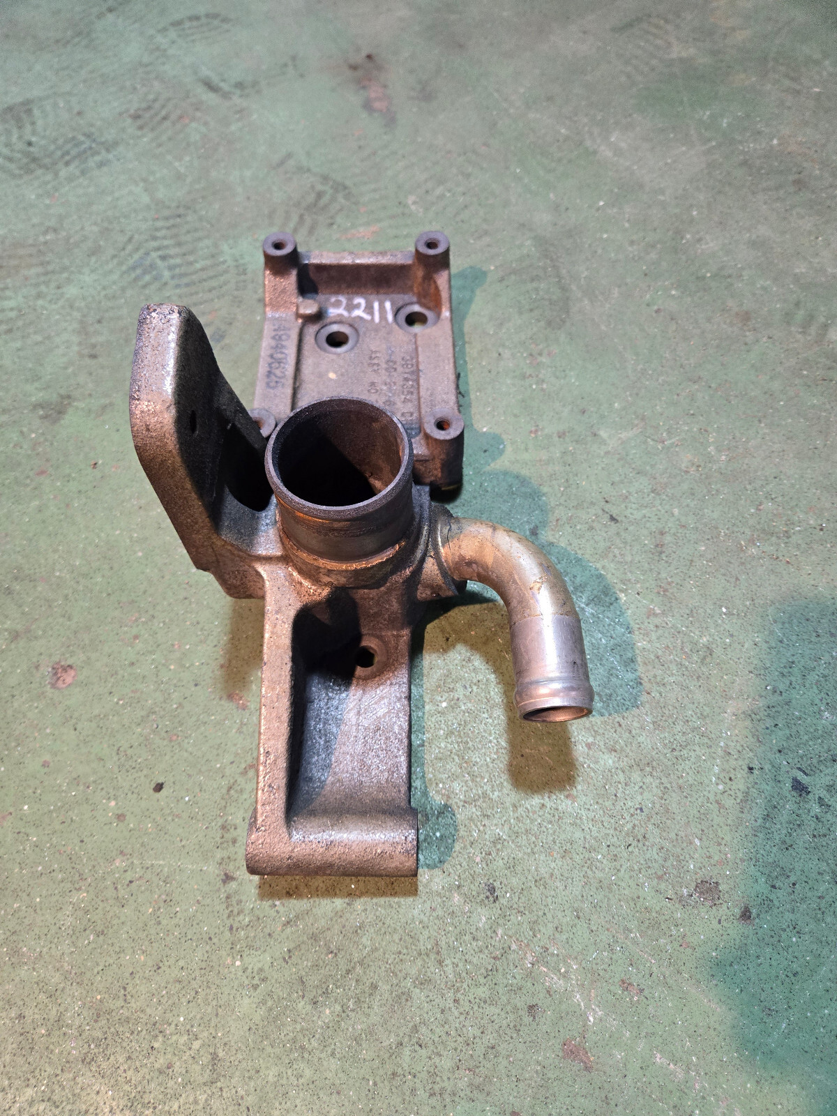 03-07 Dodge Ram Cummins 5.9L Engine 3974354 Ac compressor bracket 3974355 - Picture 1 of 5