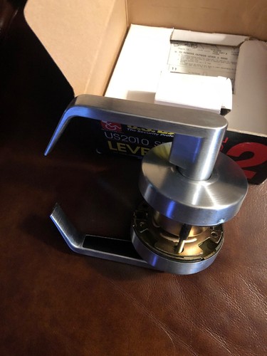 [CB] U.S. Lock US2010 Series Model US2052N-L Lever Passage Set.26D