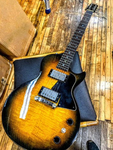 Vintage 1959 or 1960 Gibson Melody Maker Les Paul Conversion Vintage 1959 or 1960 Gibson Melody Maker Les Paul Conversion
