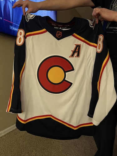 Foto dell'oggetto di un acquirente verificato