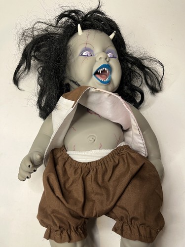 KRYPT KIDDIES Series 2 HELL-N Cuter Than Hell HORROR DOLL Halloween Prop Vampire