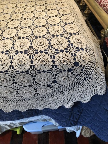 Vintage Crochet Bedspread/coverlet