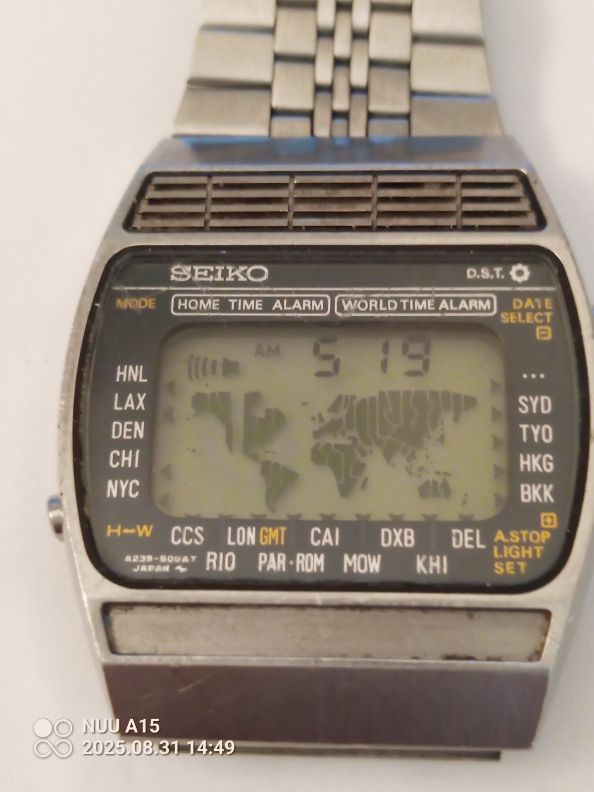 セイコー ワールドタイム A239-502A 1979年 Seiko World Time A239-502A Vintage Digital Watch Review