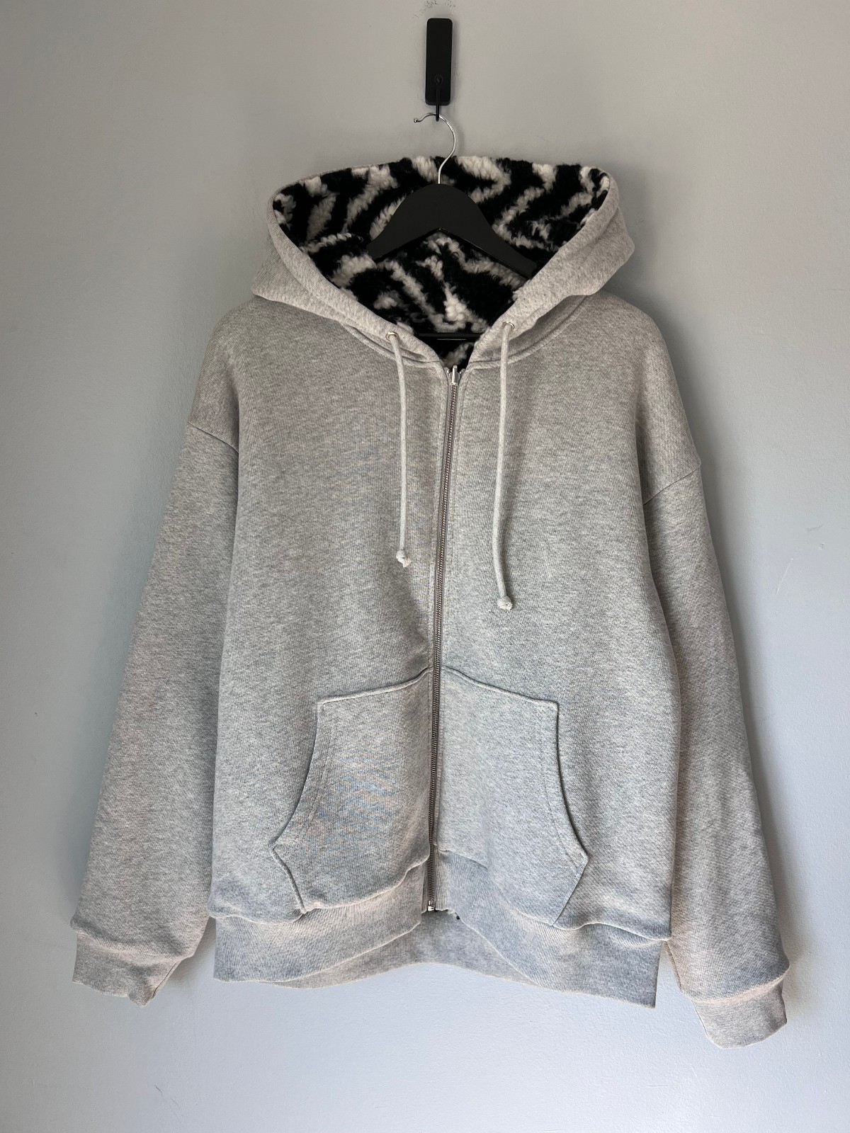 トップス the toe Embankment sweatshirt Embankment Sweatshirt – THE TOÉ