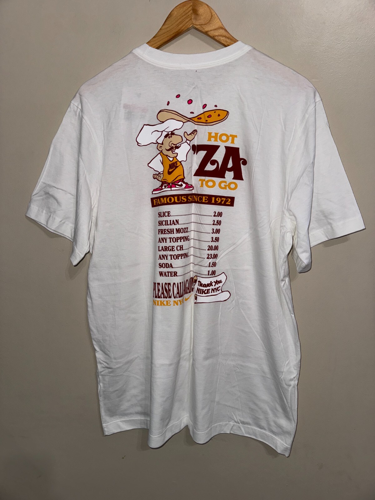 NIKE / HOT ZA TO GO T-SHIRT NYC LIMITED MUSTARD M〜X NIKE / ナイキ HOT ZA TO GO T-SHIRT NYC LIMITED WHITE S,M,L