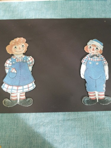 Simon & Schuster MagiCloth Magnetic Magic  Paper Doll Raggedy Ann Vintage 1997