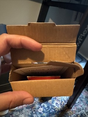 Foto dell'oggetto di un acquirente verificato