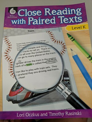 Close Reading with Paired Texts Level K: Engaging Lessons, Homeschool
