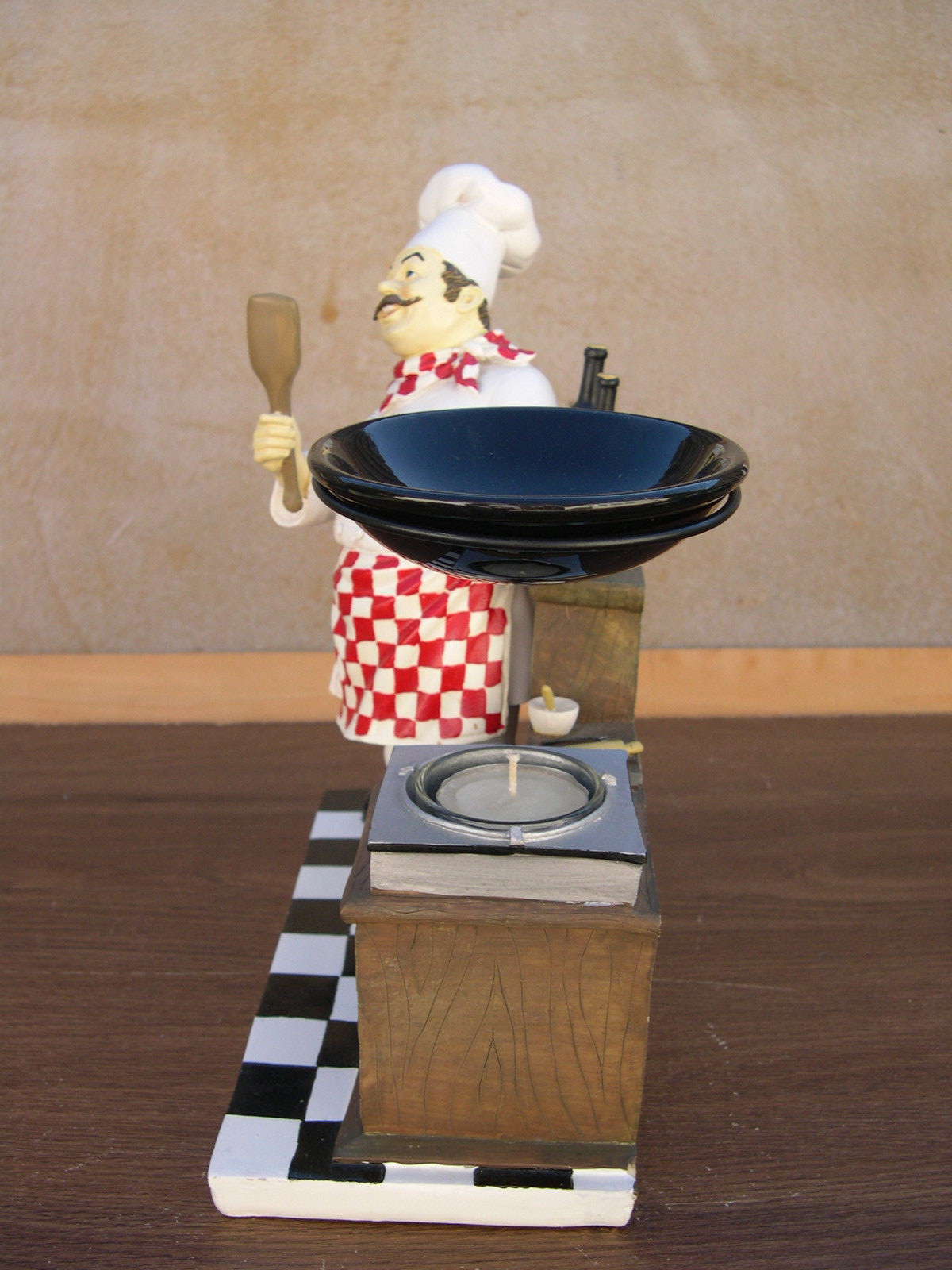 T/B Chef Cooking P2 scent warmer