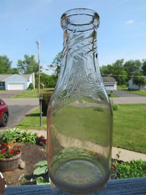 TREQ Milk Bottle Hol-Guerns Dairy Holstein Guernsey Canton OH STARK COUNTY 