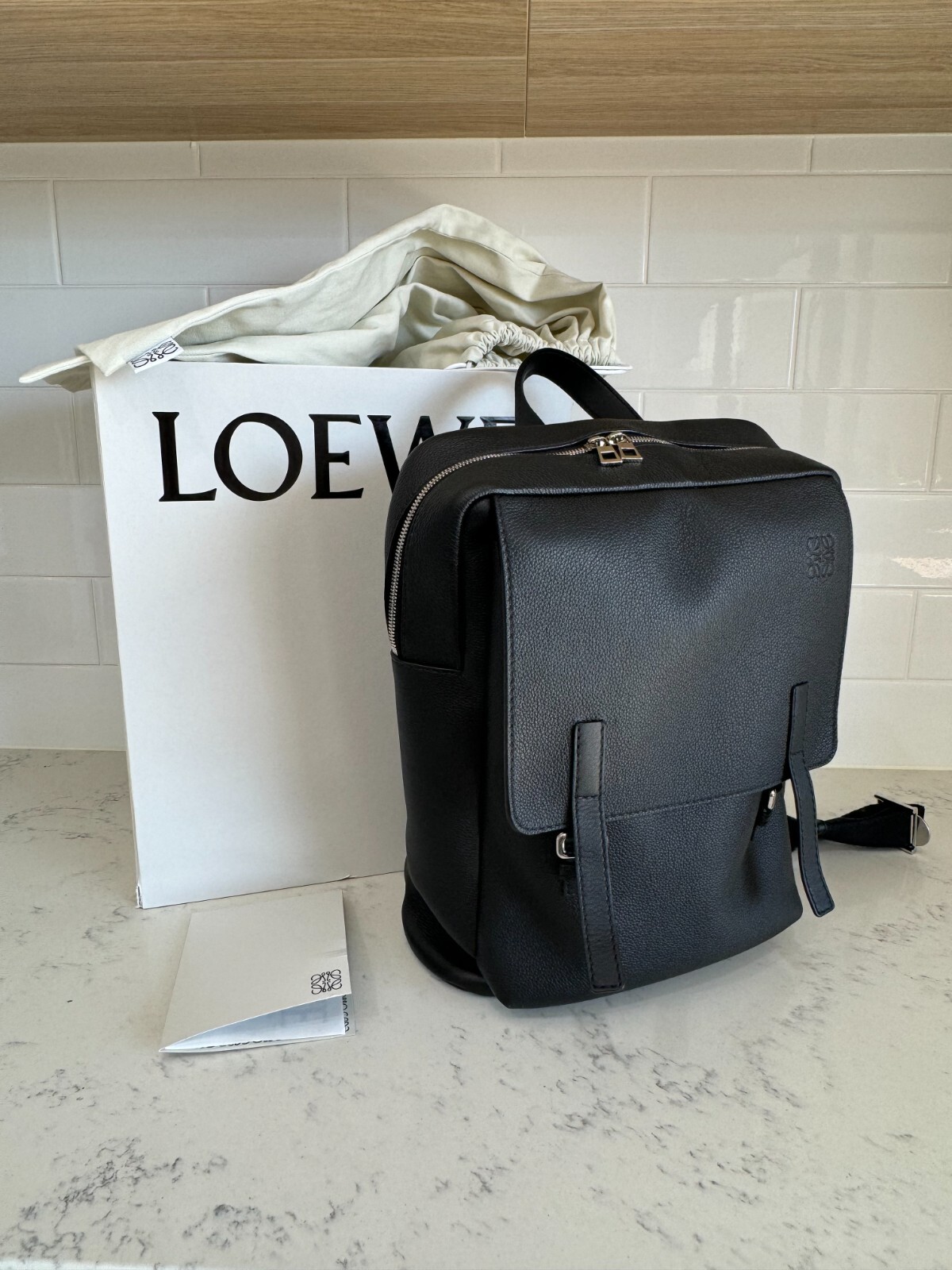 【24SS NEW】LOEWE_man / レザー ミリタリー バックパック 24SS NEW】LOEWE_man / レザー ミリタリー バックパック (LOEWE