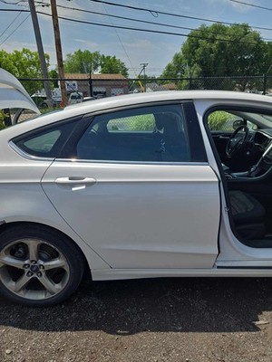 Used Right Rear Door fits: FORD FUSION Right 13 14 15 16