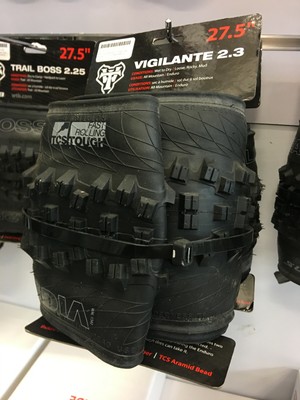High Grip 27.5 x 2.6 WTB Vigilante Tire Black Light Folding TCS Tubeless