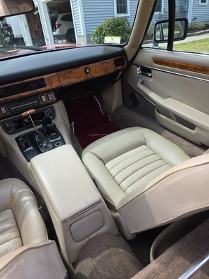 image 5 of interior