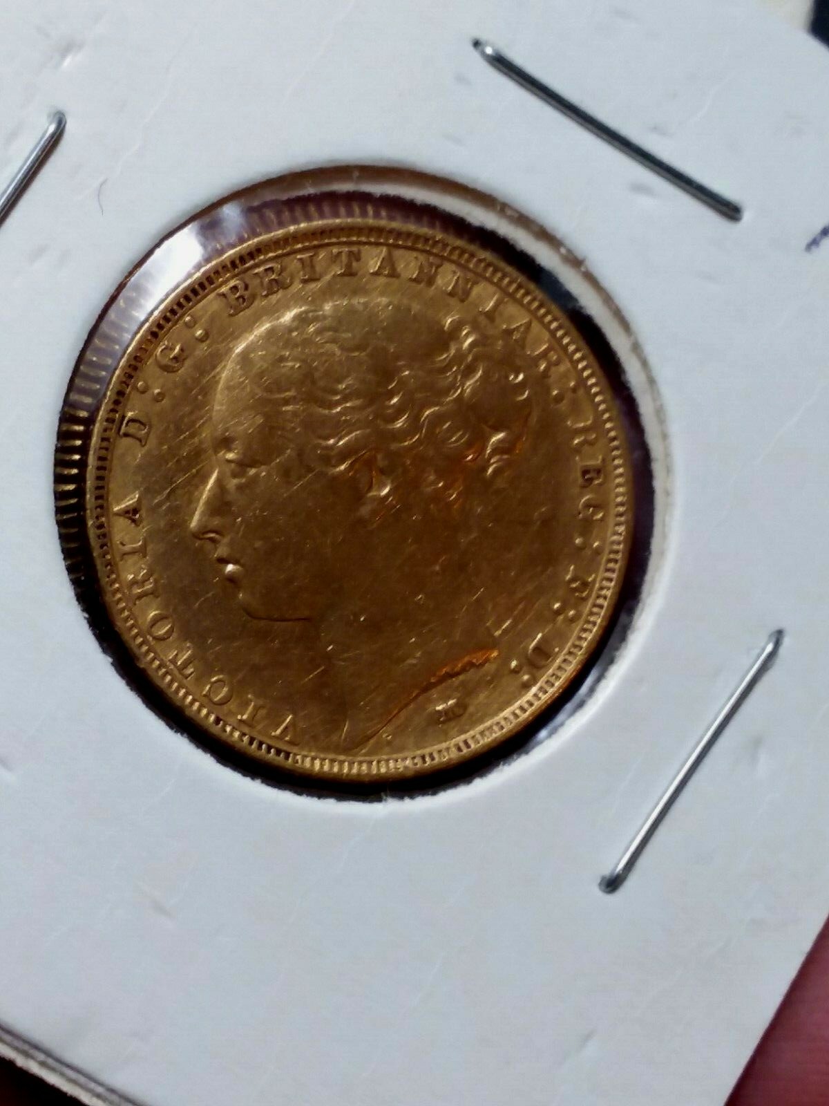 1884 M GOLD SOVEREIGN VICTORIA COIN