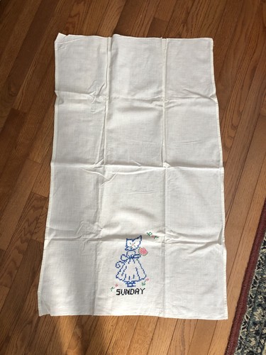 Vintage Sunbonnet Sue Quilt Pieces