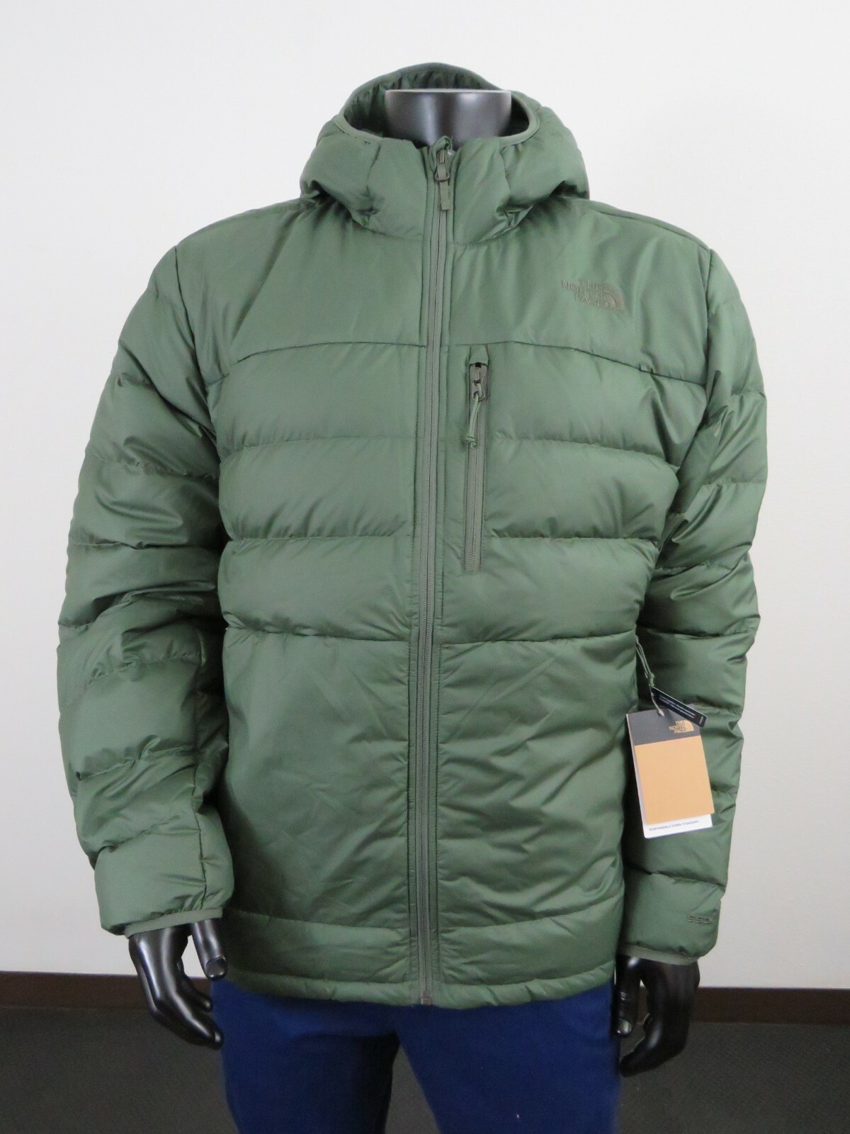 Preowned The North Face Mens Aconcagua 2 550down Insulated Hooded