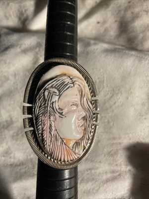 FRANCISCO GOMEZ Sterling Silver 925 Native American Hand Carved Lady Ring Back