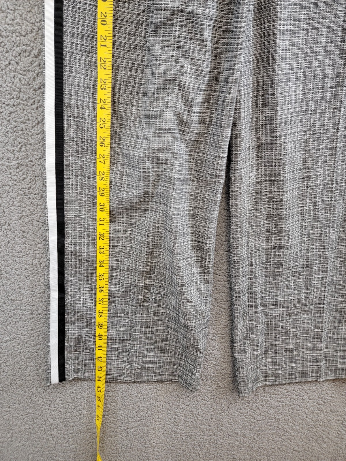 KARL LAGERFELD PARIS Plaid Side-Stripe Wide-Leg Pants Women's 10 Gray Multi - Picture 9 of 19