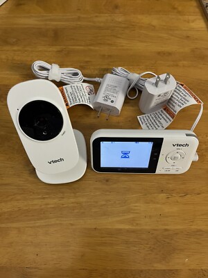 VTech VM819 Video Baby Monitor with 19 Hour Battery Life & 2.8  LCD Display Used