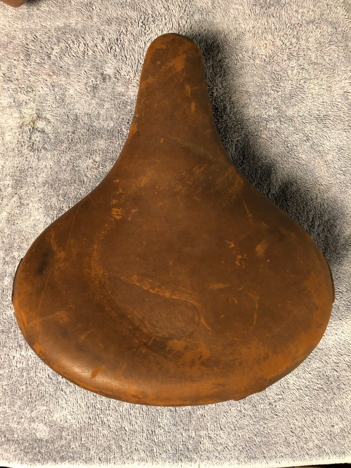 Saddle