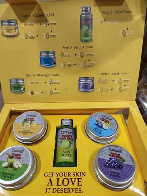 Carewell FRUIT FACIAL KIT enriched With FRUIT EXTRACTS & ESSENTIAL OILS 
