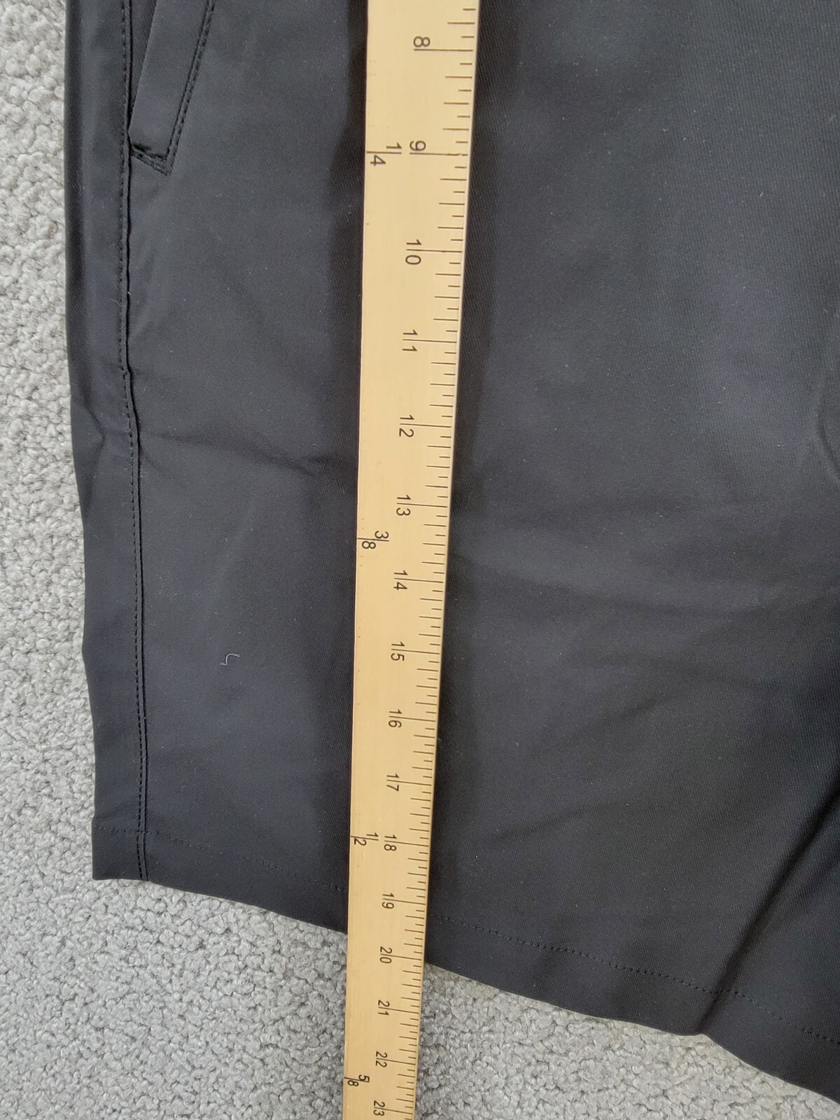 Bass Outdoor Traveler Tech Commuter Shorts Men's 42 Caviar High Rise Zip/Button - Picture 9 of 18