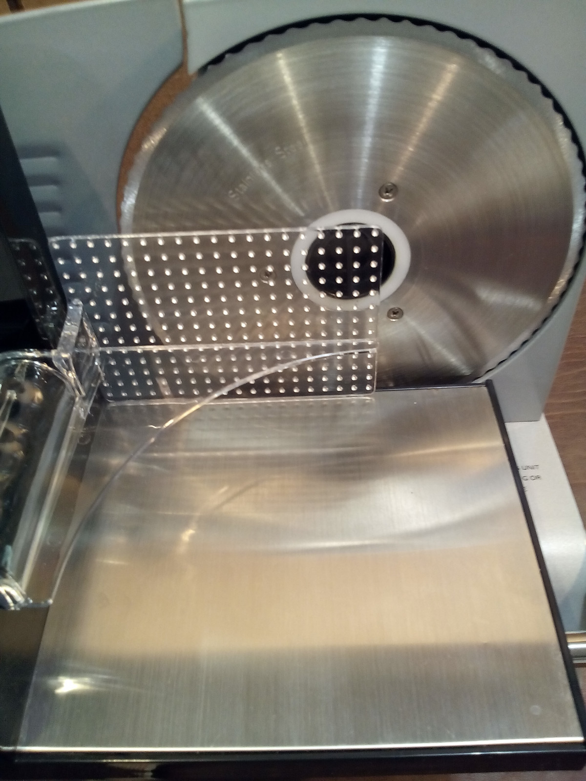 COOKS 150 WATT MEAT AND FOOD SLICER MODEL# FS9001A