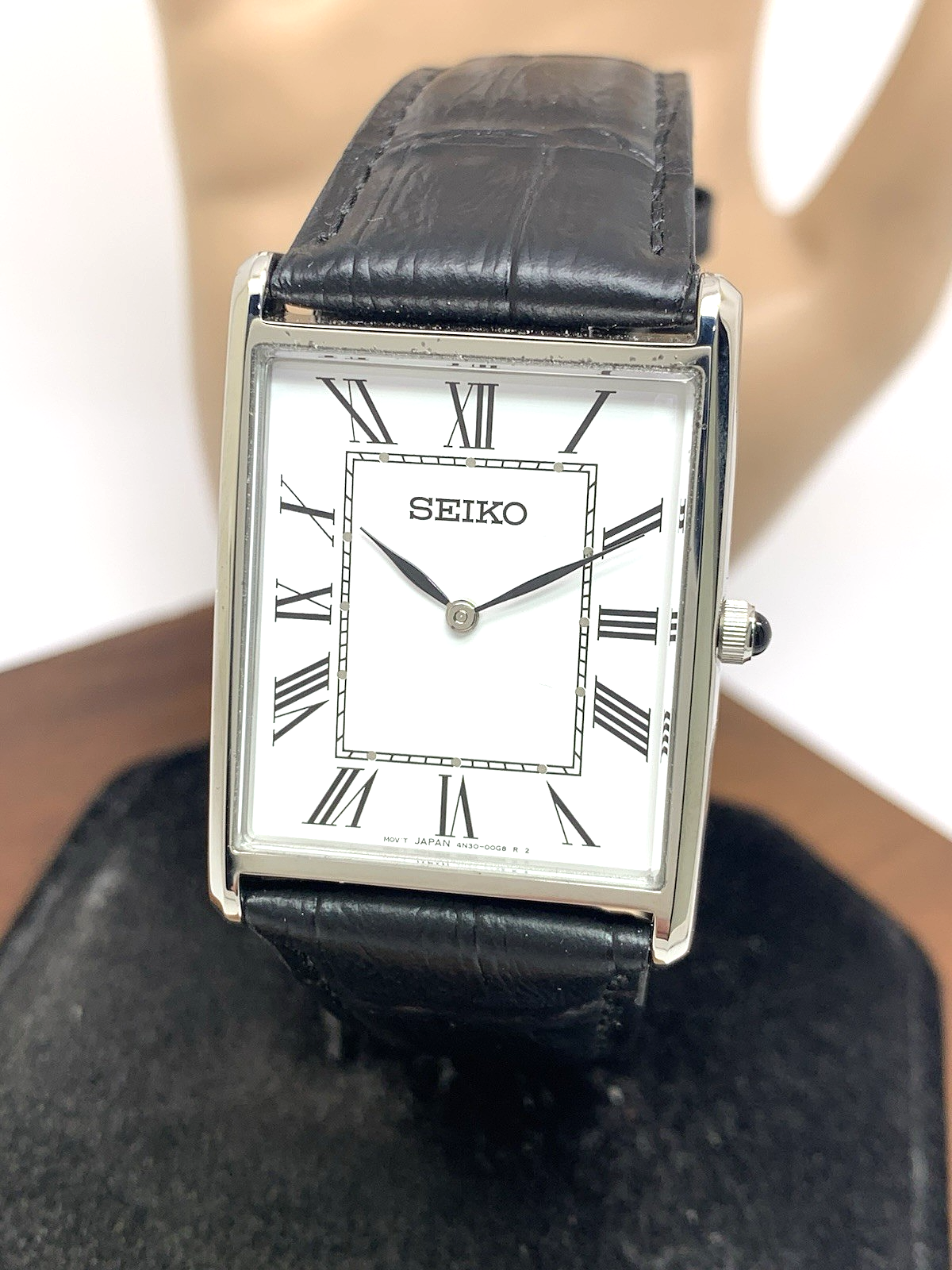 Seiko Men's Watch SWR049 Quartz Tank White Dial Silver Black