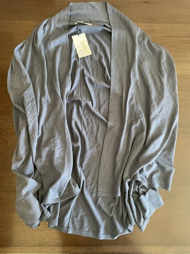 Pre-owned Maison De Papillon Soho Cape Spruce Blue One Size