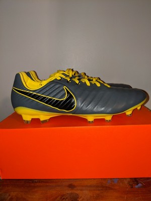 nike tiempo legend 7 size 9.5