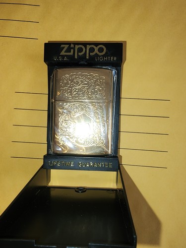 camel Rare Mint Condition 24 Kt Gold Plated 1996 Joe Camel Zippo