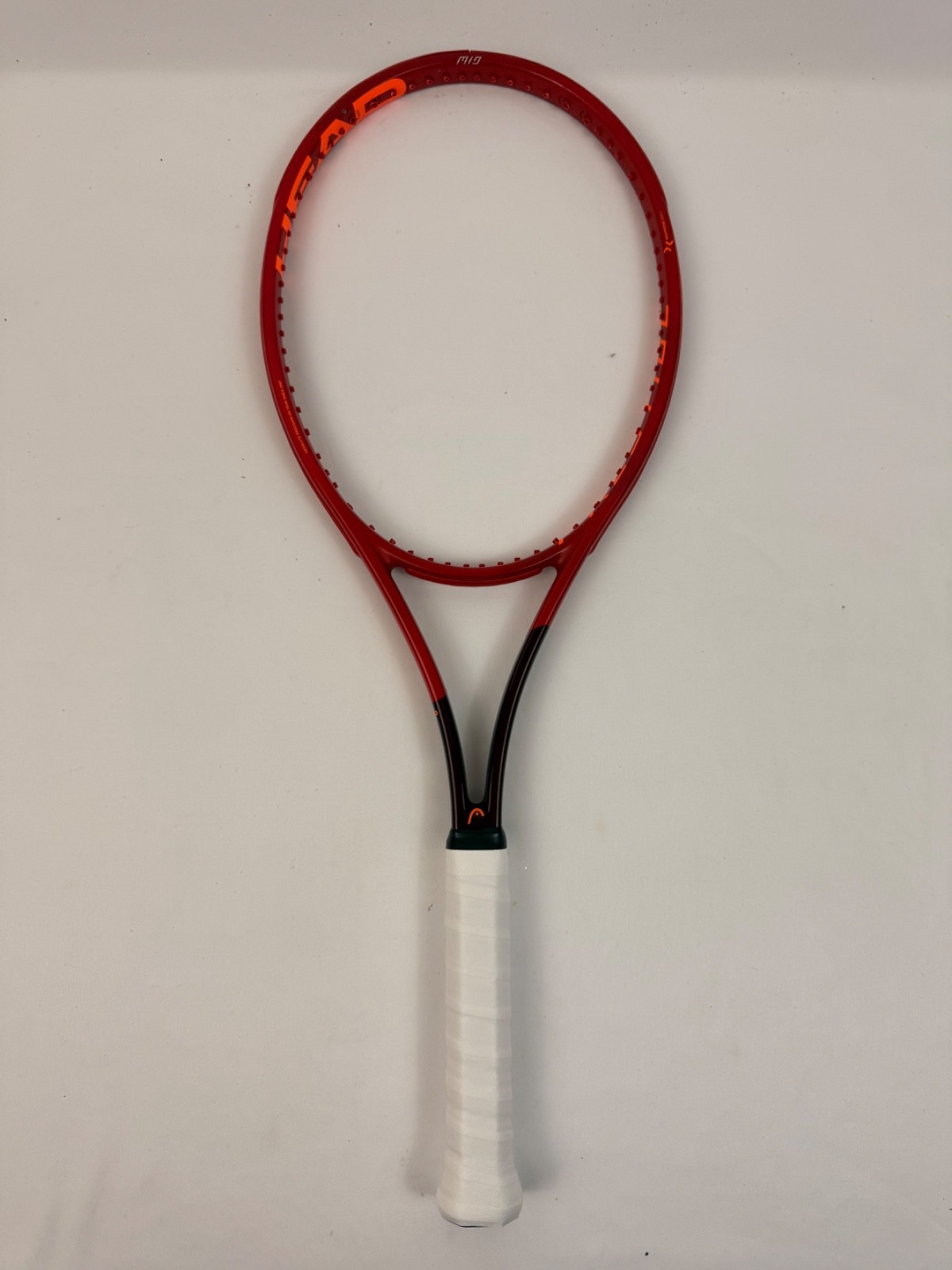 HEAD Graphene 360+ PRESTIGE MID G3？ Head Graphene 360+ Prestige Mid Tennis Racquet Review - YouTube
