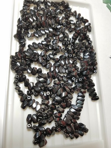 50PCS. - 4 SIDED TWIST MAGNETIC HEMATITE BEADS 5X8MM