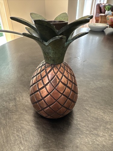 VINTAGE TOMMY BAHAMA MINI PINEAPPLE BRASS CANDLESTICK 4.5&rdquo;