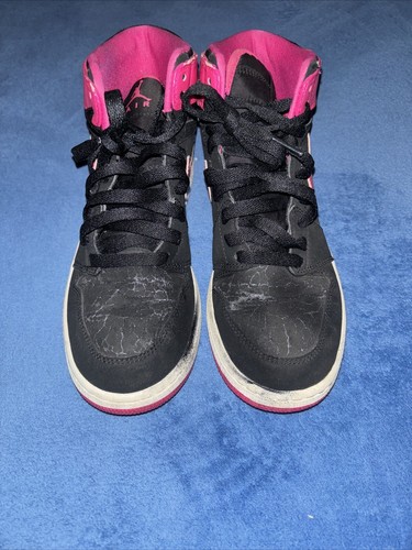 NIKE AIR JORDAN 1 RETRO HIGH 332148 008 GS BLACK 'VIVID PINK NIKE AIR JORDAN 1 RETRO HIGH 332148 008 GS BLACK 'VIVID PINK