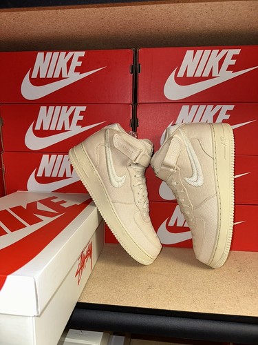 STUSSY Nike Air Force 1 ハイカット スニーカー Stüssy & Nike Air Force 1 Mid Collection – Stüssy