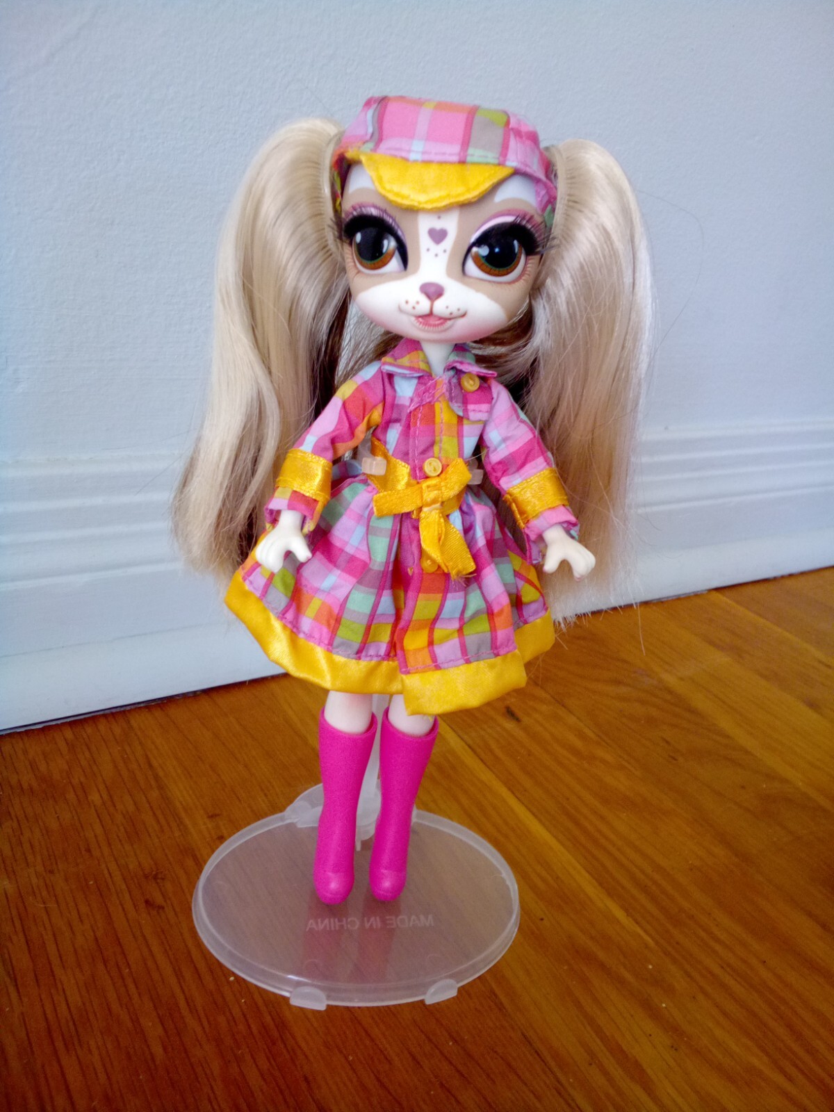 2013 PINKIE COOPER & The Jet Set Pets PINKIE IN LONDON Dog Doll Incomplete
