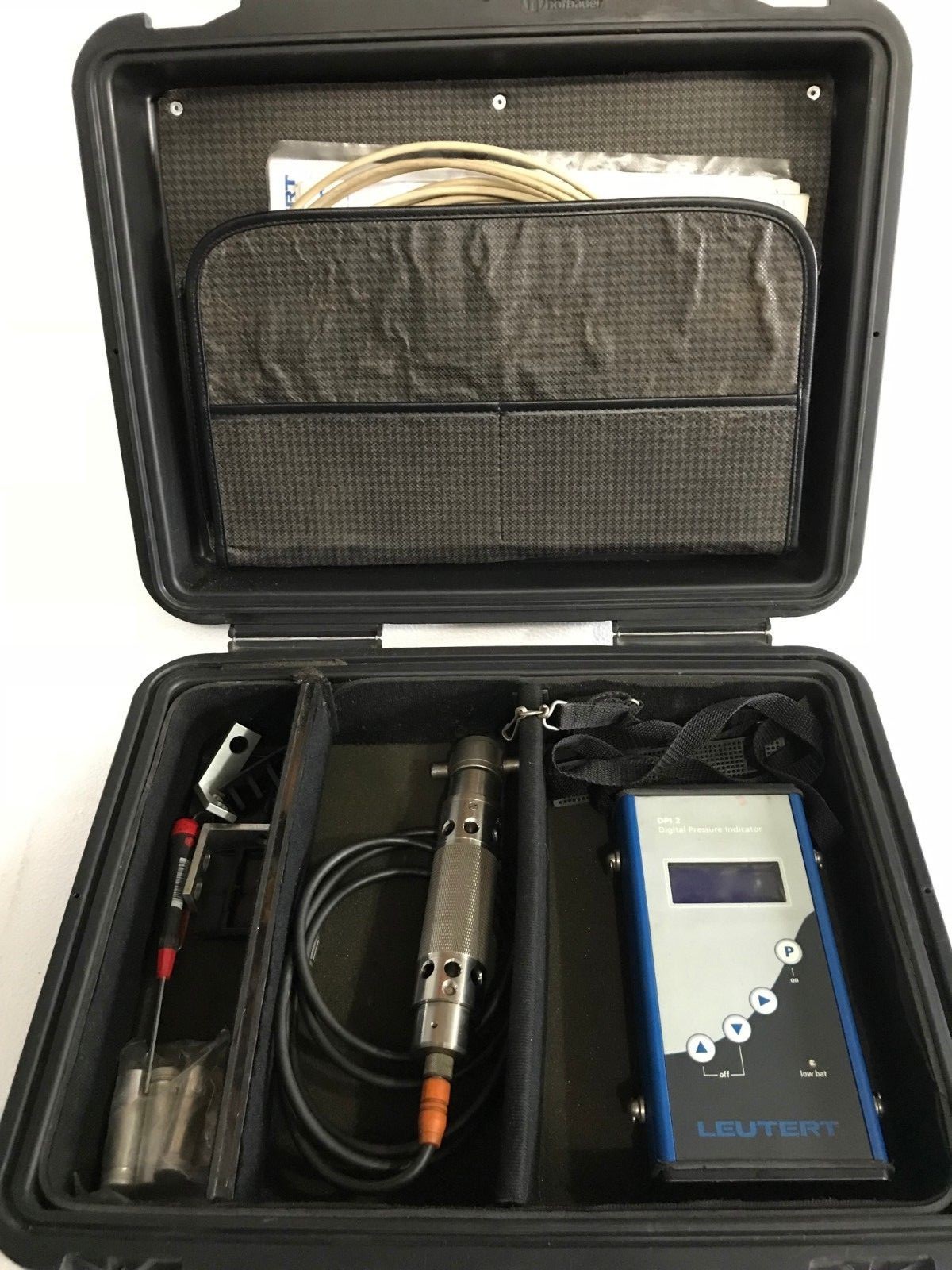 Купить Калибраторы давления Leutert DPI 2 Digital Pressure Indicator