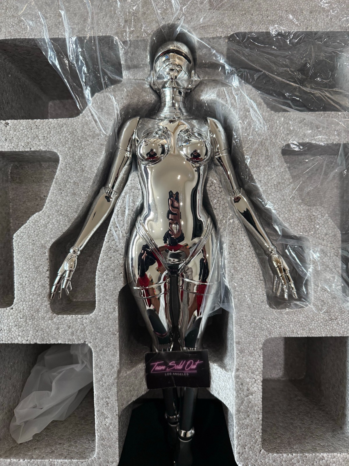 Hajime Sorayama Sexy Robot Floating 1/4 Silver Nazuka