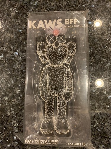 その他 kaws MoMA  BFF $_12.JPG?set_id=880000500F