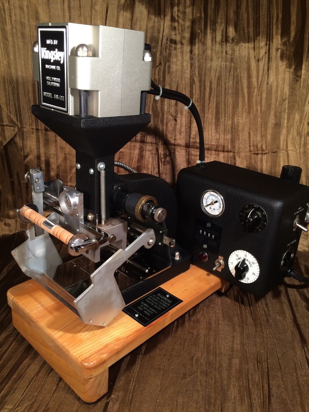 KINGSLEY AM-101 STAMPING MACHINE W/ FOOT PEDAL & VHS INSTRUCTIONS EXCELLENT COND