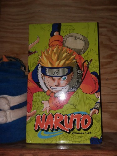 洋書 Naruto Box Set 1: Volumes 1-27 Naruto Box Set 1: Volumes 1-27 with Premium by Masashi