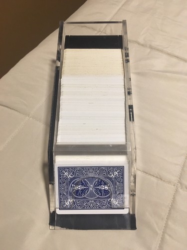 Blackjack Dealing Shoe 6 Deck - Poker Chips - Cards - Strategy Guide And Cards