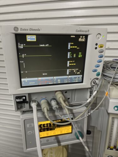 Datex Ohmeda Aestiva/5 7900 Anesthesia machine Cardiocap/5 Monitor ISOtec 5 & 4