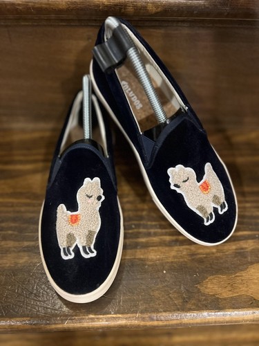 Women's Size 8 Navy Blue Velvet Casual Shoes